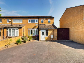 Stunning 3-Bedroom House Located in Telford